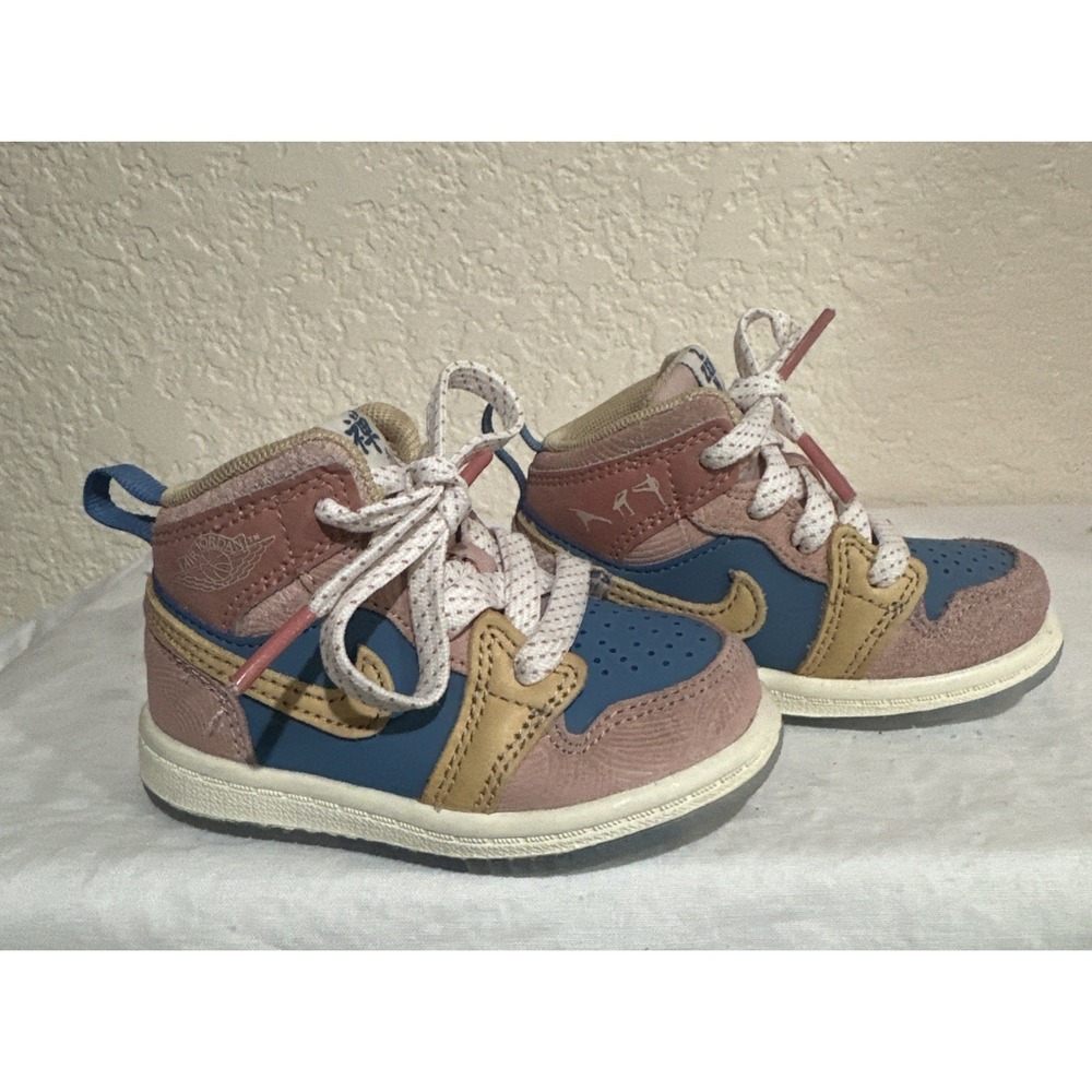 Air Jordan 1 MID "Zen" Sz 4.5C Toddler Pink Blue Tan With Cute Polkadot Laces